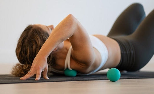 Essential Yoga Studio Etiquette: How to Make Your Practice Respectful and Enjoyable
