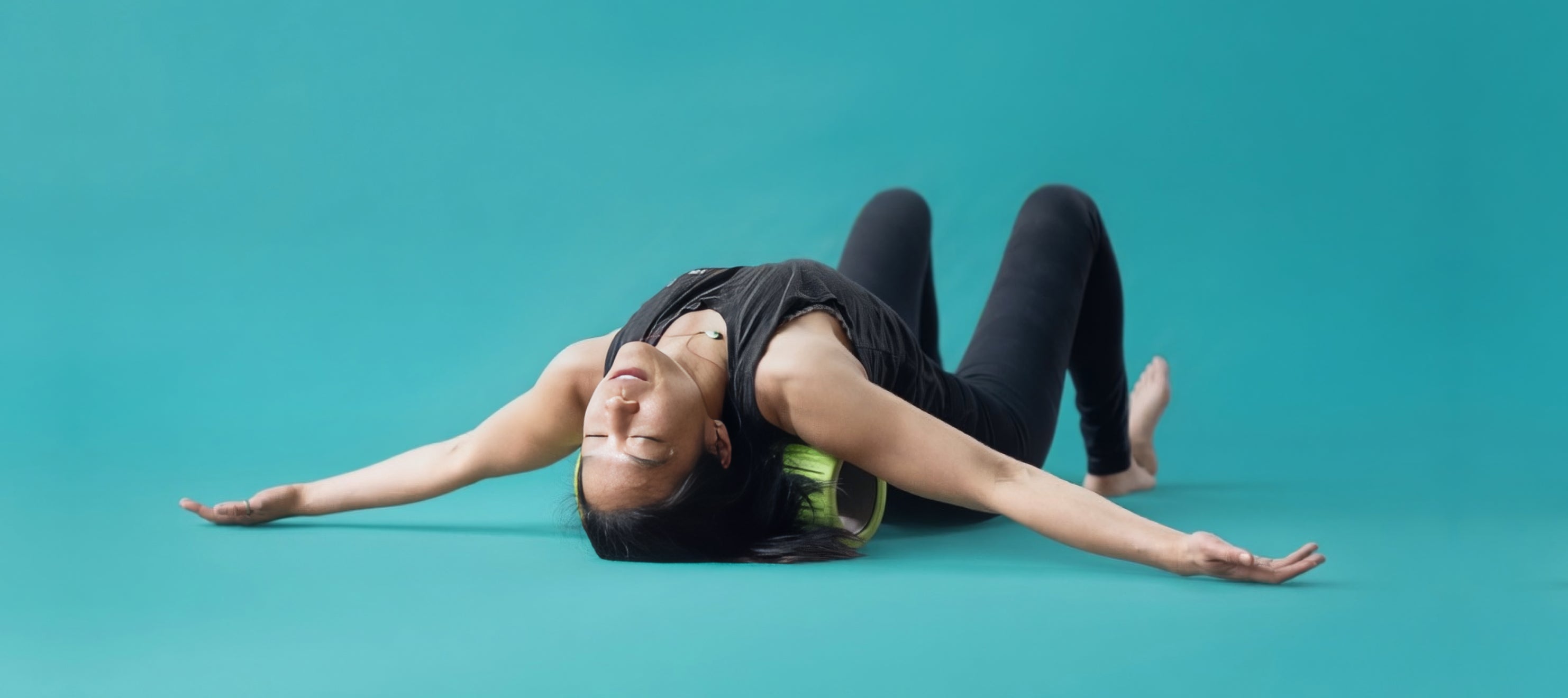 Shoulders & Back Massage Essential Tools | RAD Roller